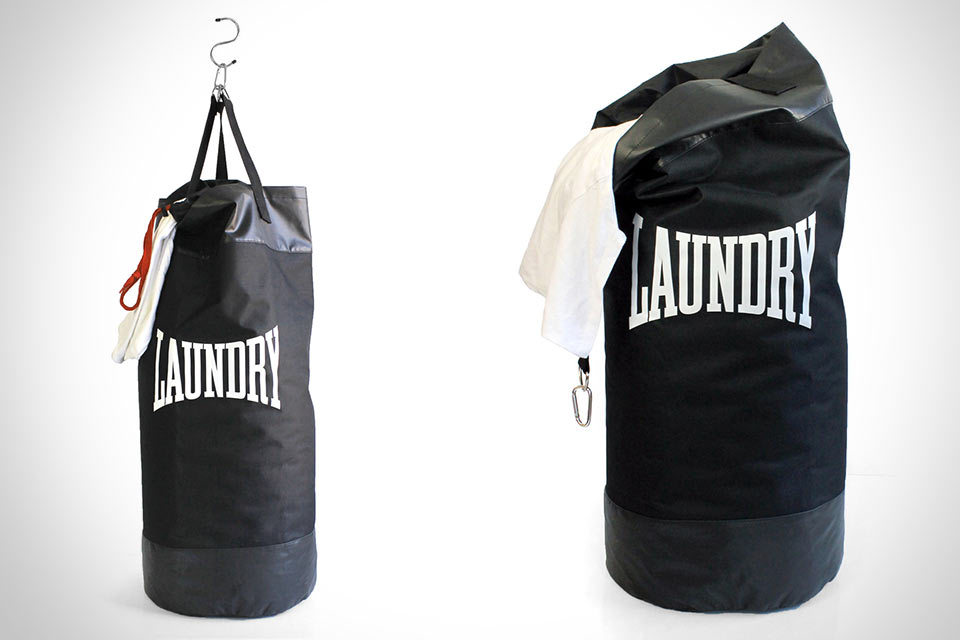 Боксерская груша/сумка для грязного белья Suck UK Punching Laundry Bag