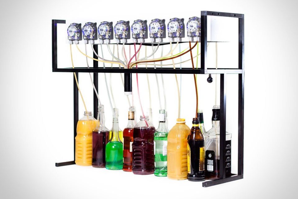 Коктейльный робот Bartendro
