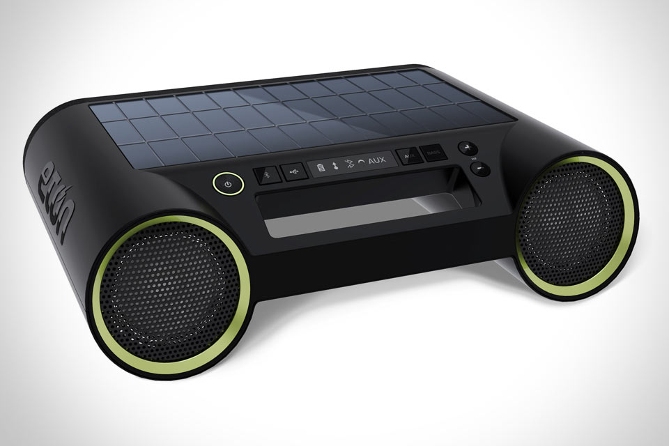 Акустика на солнечных батареях Eton Rukus Solar