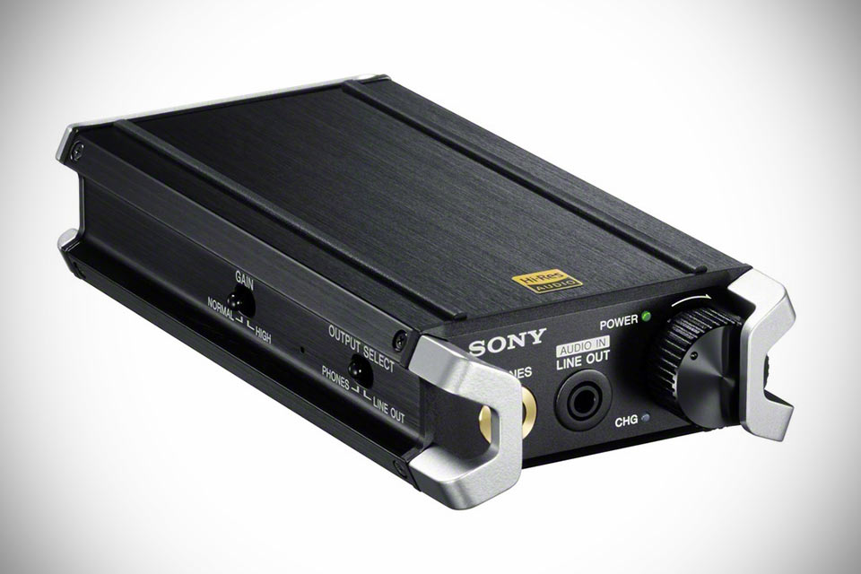Hi-Fi DAC и усилитель для наушников Sony PHA-2