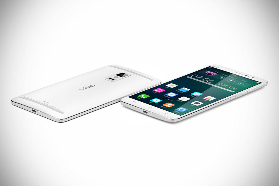 Мегасмартфон Vivo Xplay 3S с 6-дюймовым 2K-дисплеем