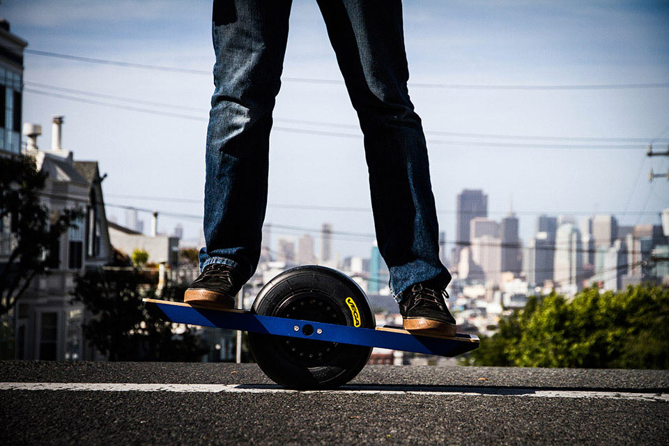 Одноколесный электрический скейт Onewheel