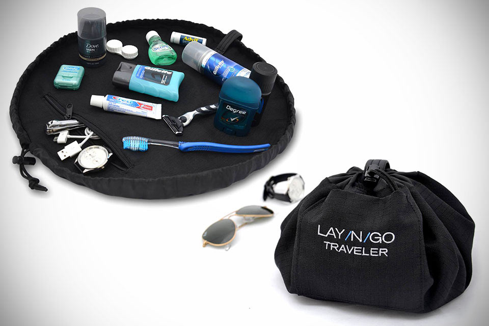 Удобный несессер в форме мешочка Lay-N-Go Traveler