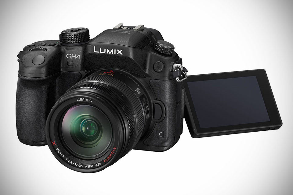 Флагманская беззеркальная камера Panasonic Lumix GH4 с поддержкой 4K-видео