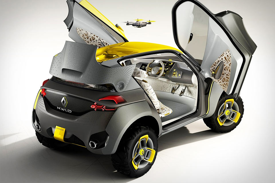 Автомобиль Renault Kwid с летающим дроном-компаньоном