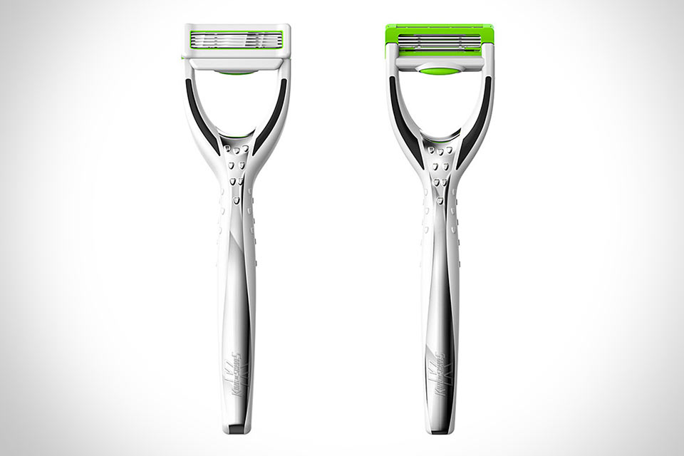 Бритвенный станок King of Shaves Hyperglide, который работает без пены и геля