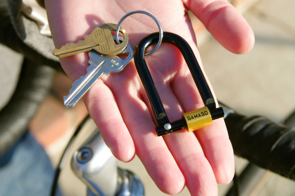 Миниатюрный замок U-Lock для связки ключей