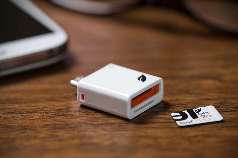 MicroSD-кардридер Leef Access для Android-смартфонов