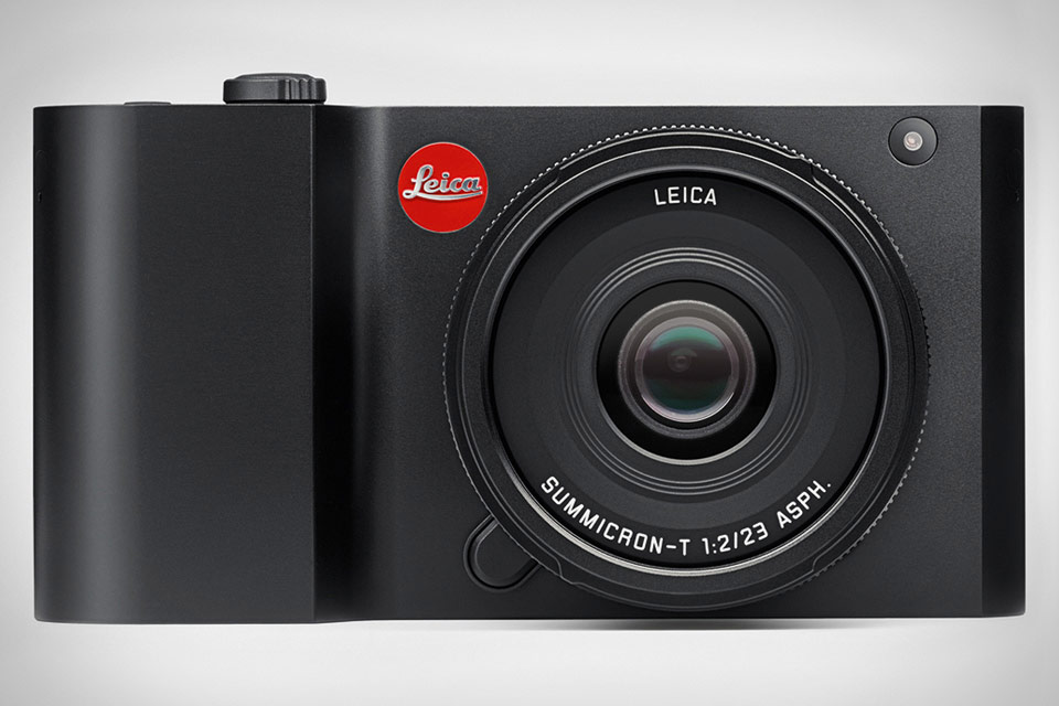 Компактная камера Leica T из цельного блока алюминия