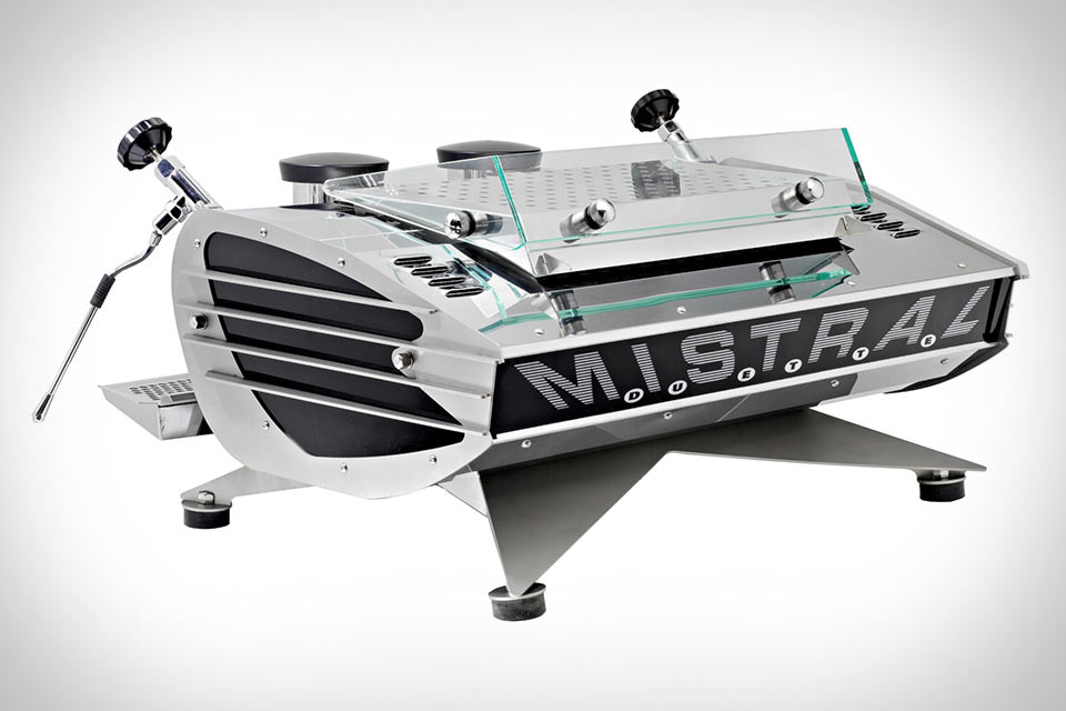 Фантастическая эспрессо-машина La Marzocco Mistral