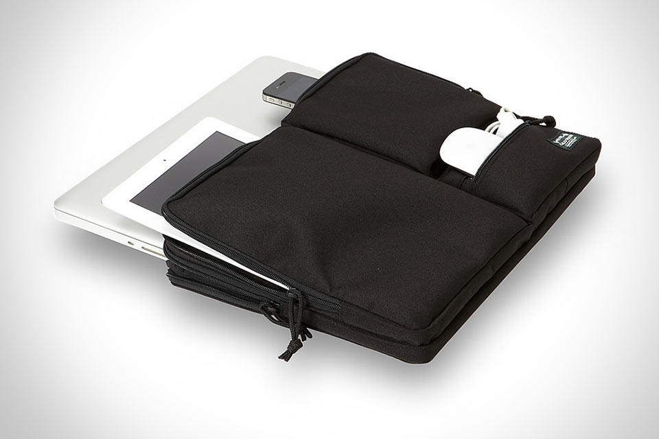 Модульные чехлы Cargo Works для владеющих MacBook EDC-маньяков