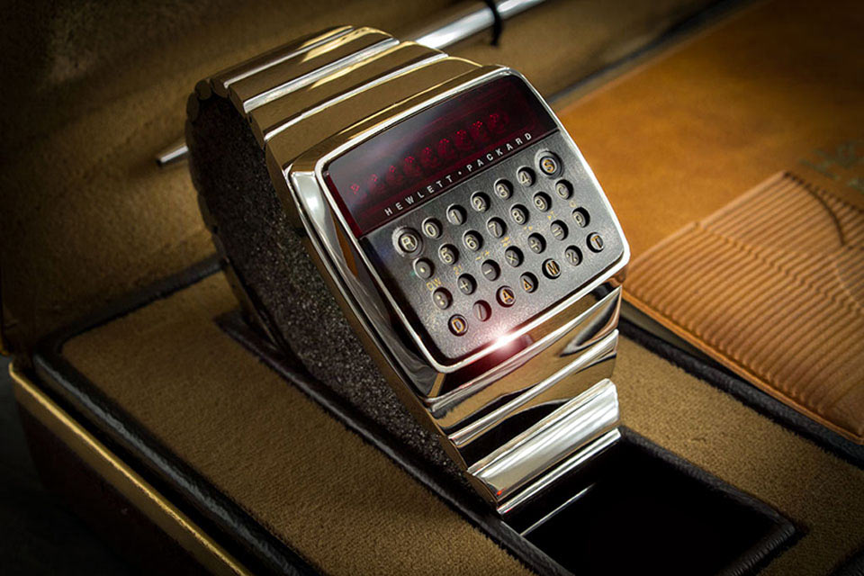 Дедушка смарт-часов HP-01 Chrome Prototype