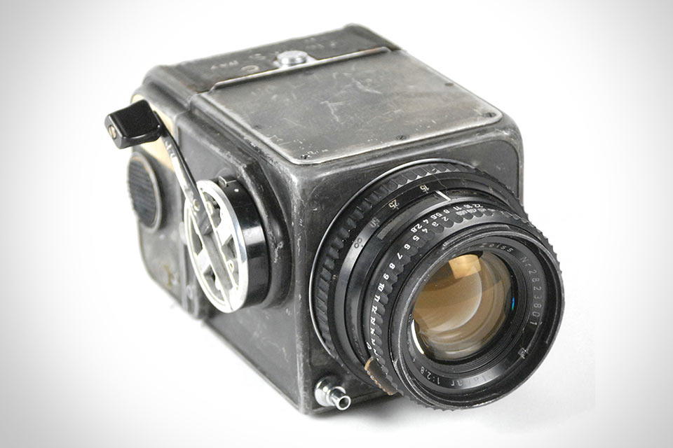 Первая камера Hasselblad, побывавшая в космосе