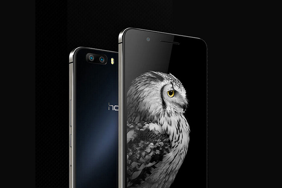 Смартфон Huawei Honor 6 Plus с тремя 8 МП камерами