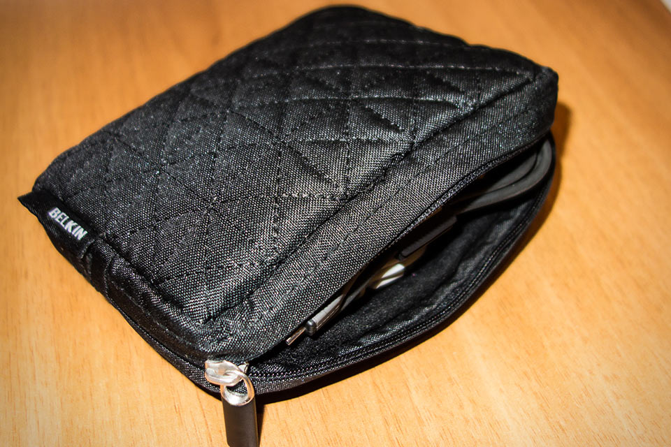 Чехол Belkin Portable Quilted Case для внешнего HDD