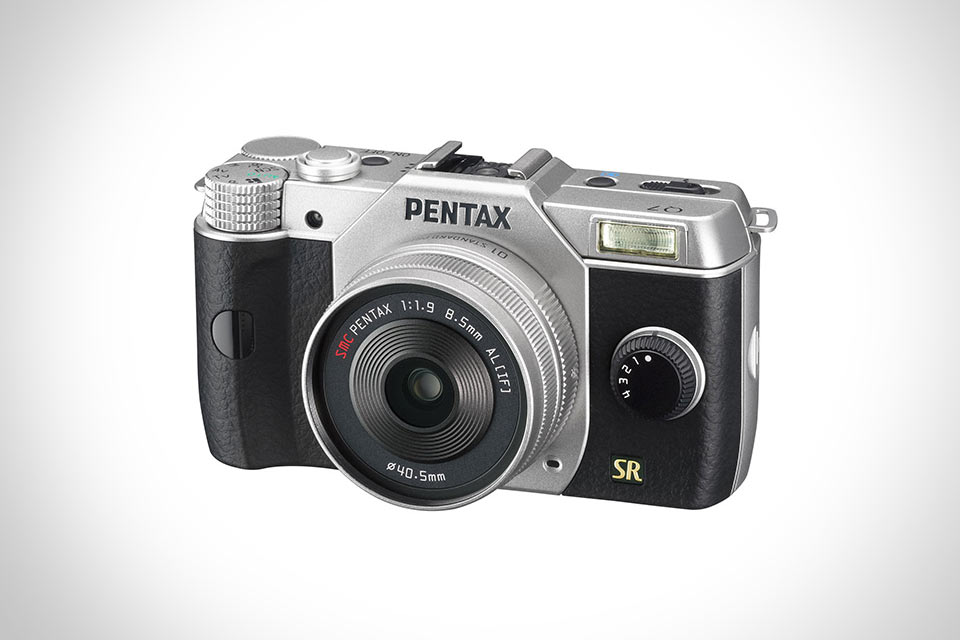 Фотоаппарат Pentax Q7