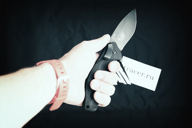 crkt-foresight-knife-cut