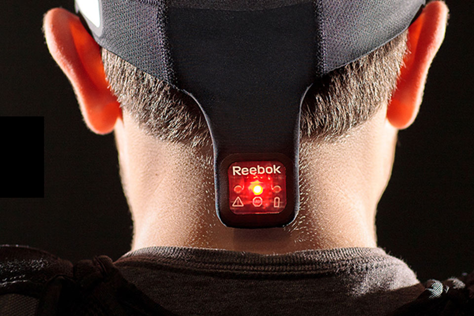 Датчик ударов по голове Reebok Checklight
