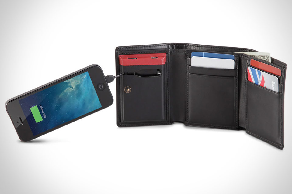 Кошелек Smartphone Charging Wallet со встроенным аккумулятором