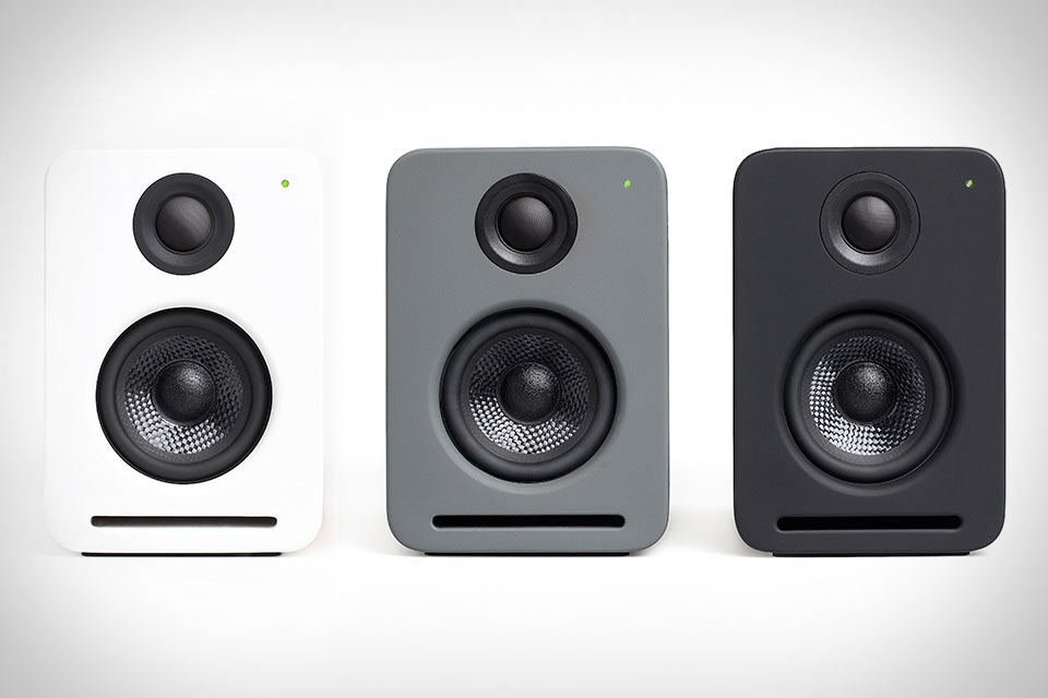Цветные колонки Nocs NS2 Air Monitors V2 с поддержкой Airplay, Bluetooth и Spotify